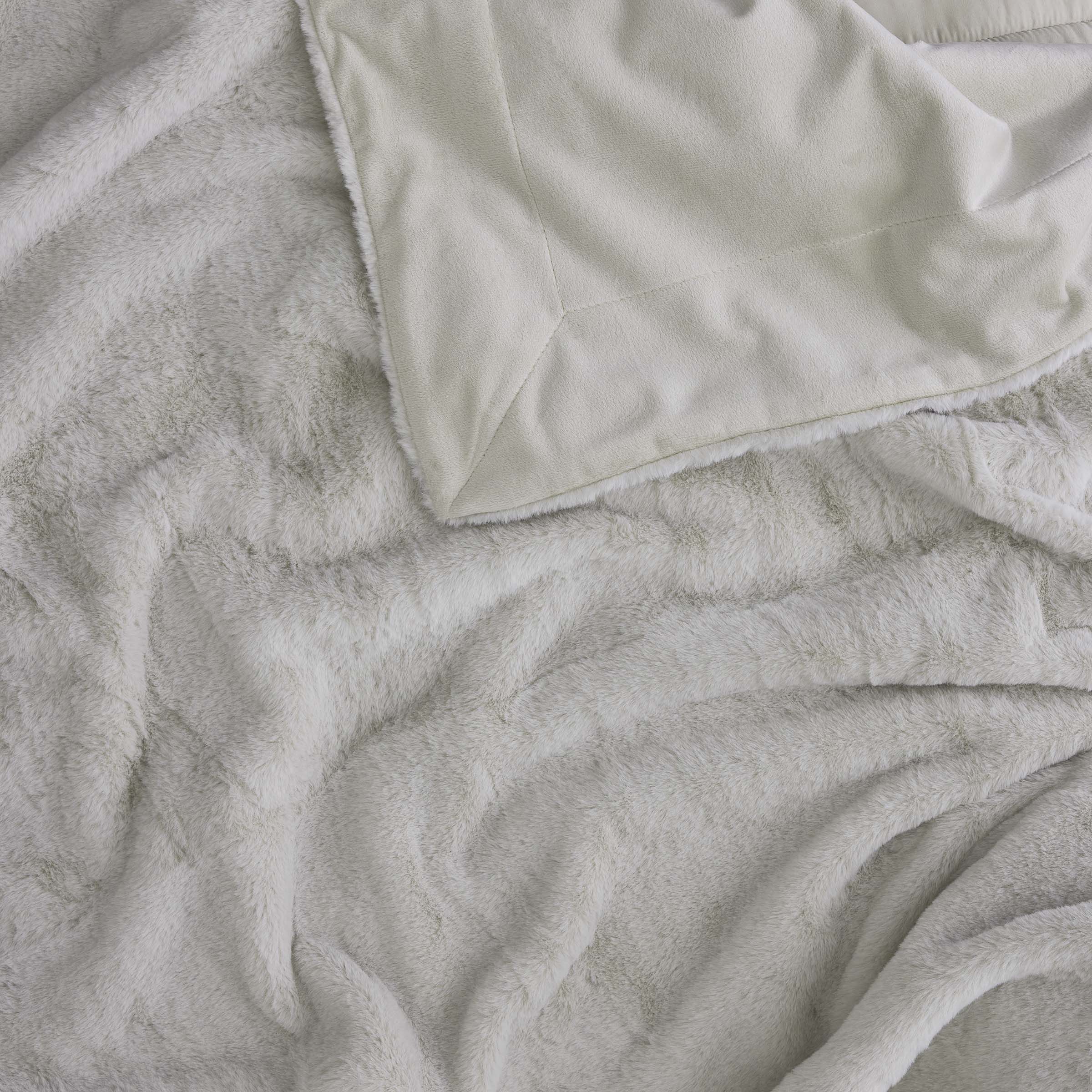 Luxe Throw
