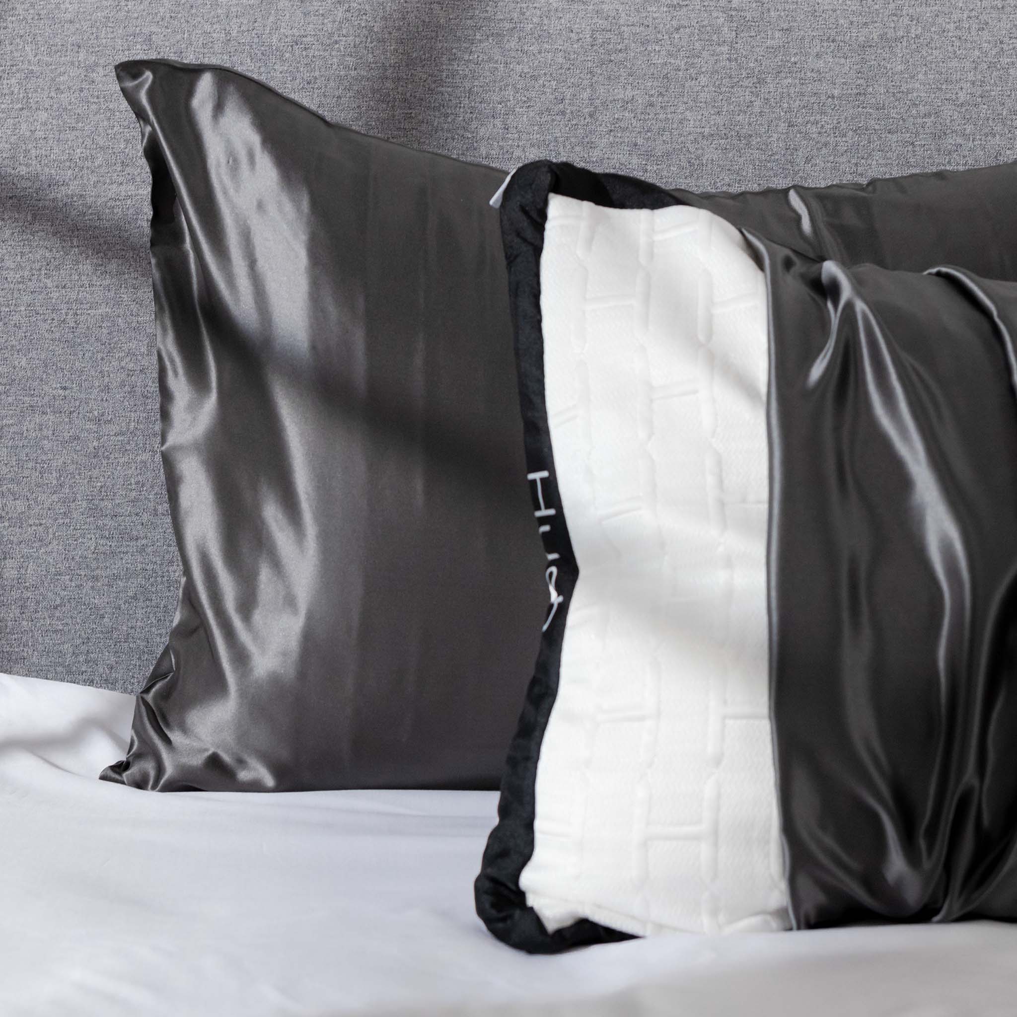 Pillow Talk Nightgown Set in Black (Short)