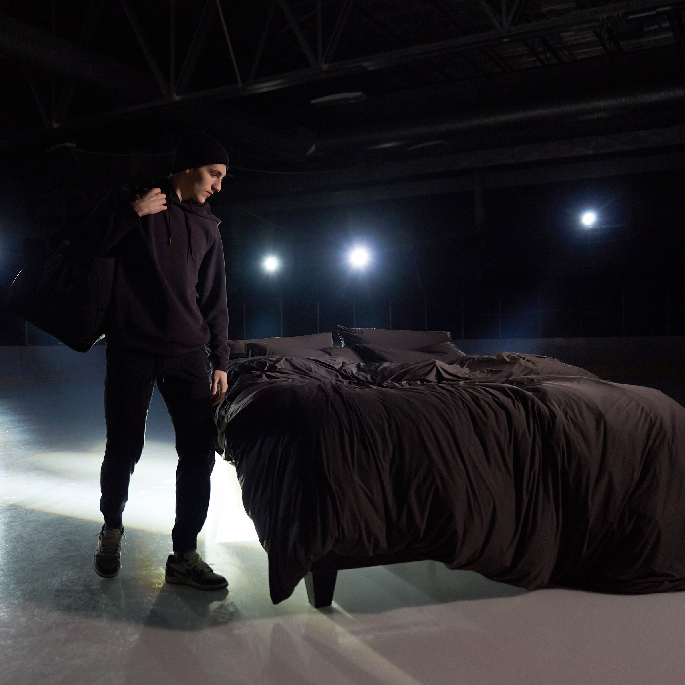 Lane Hutson Graph-Iced Essentials Bedding Bundle