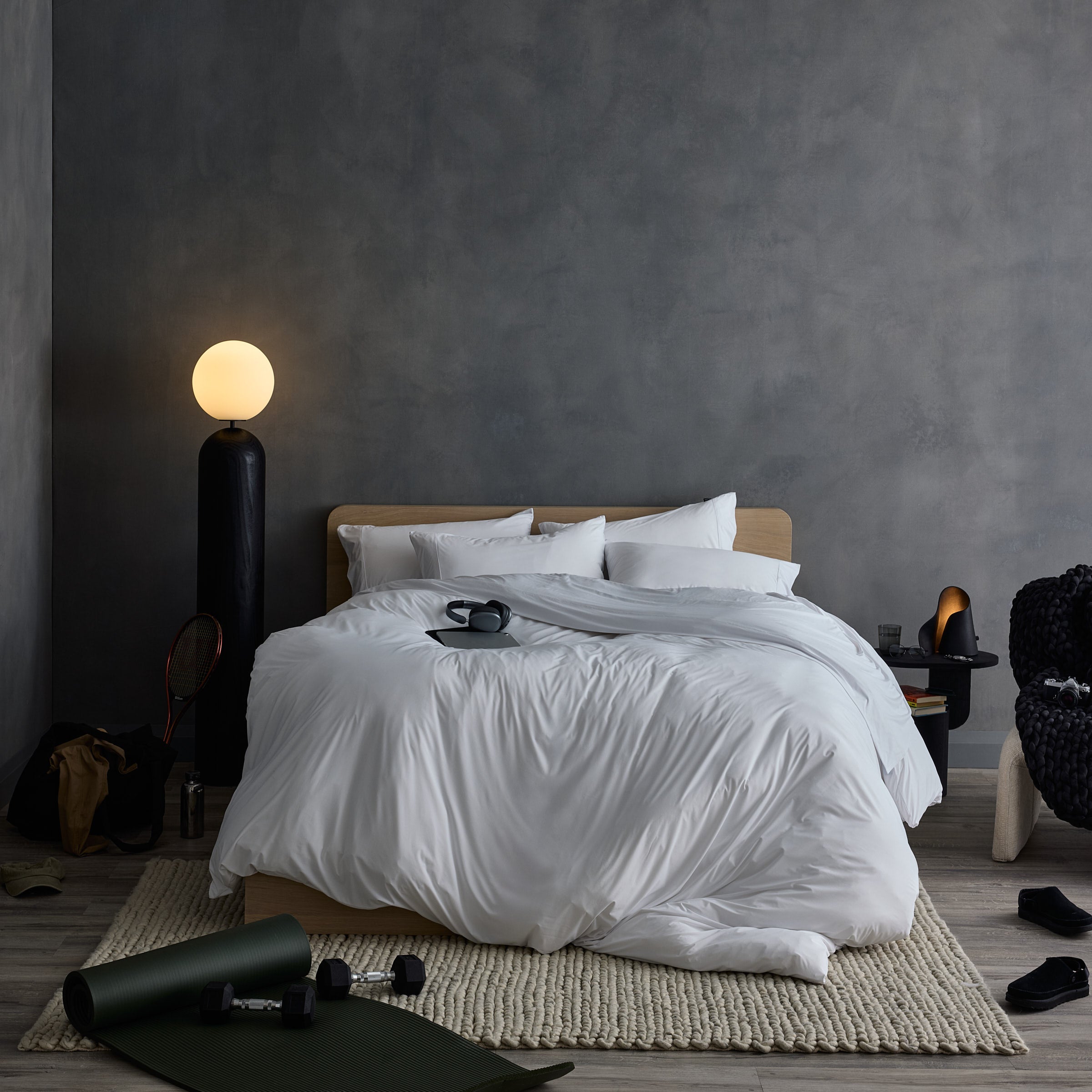 Graph-Iced Ultra Cold Performance Weighted Blanket