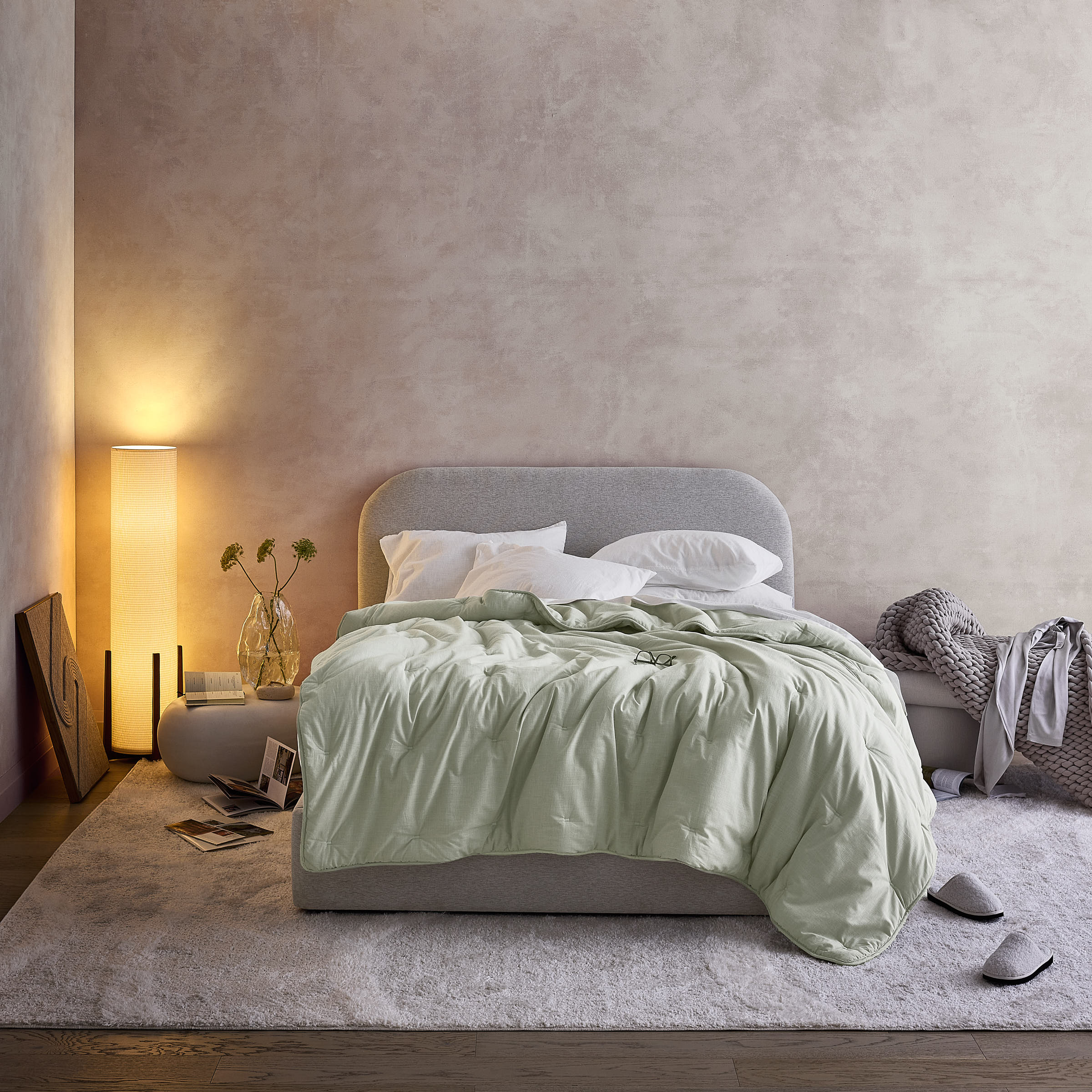 Cloud Relaxed Weave Comforter