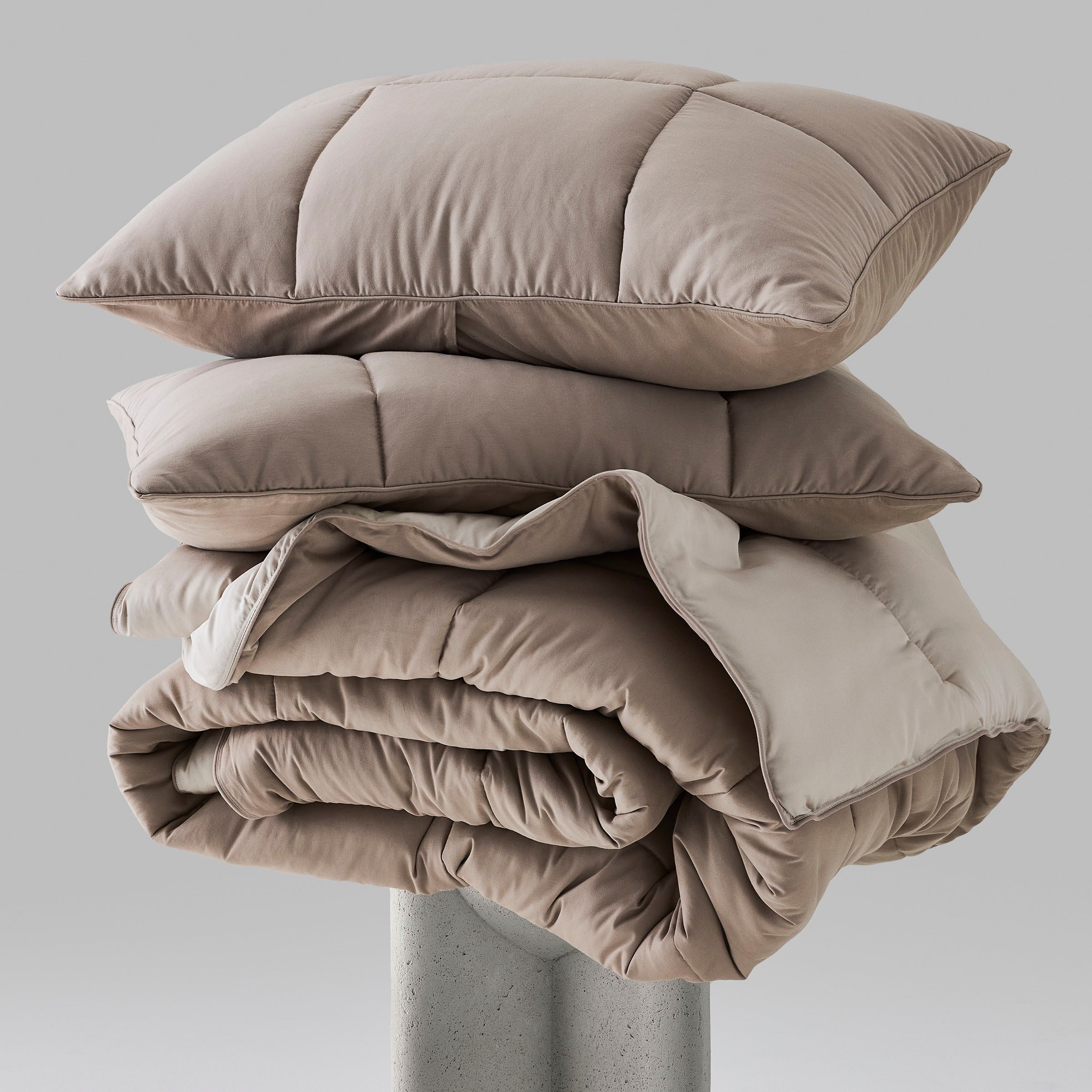 Hush_Pedestal_Comforter_Champa