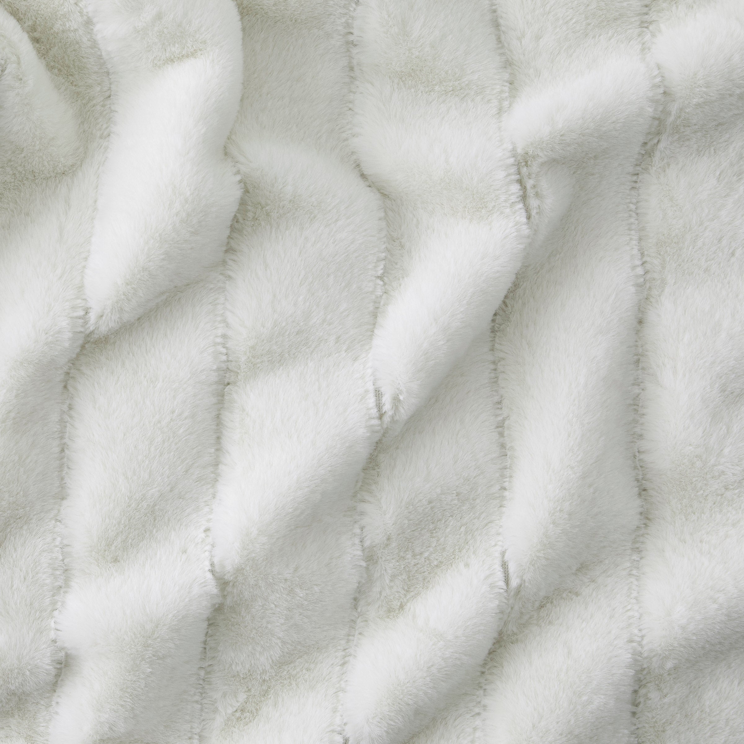 Plush Faux Fur Weighted Blanket