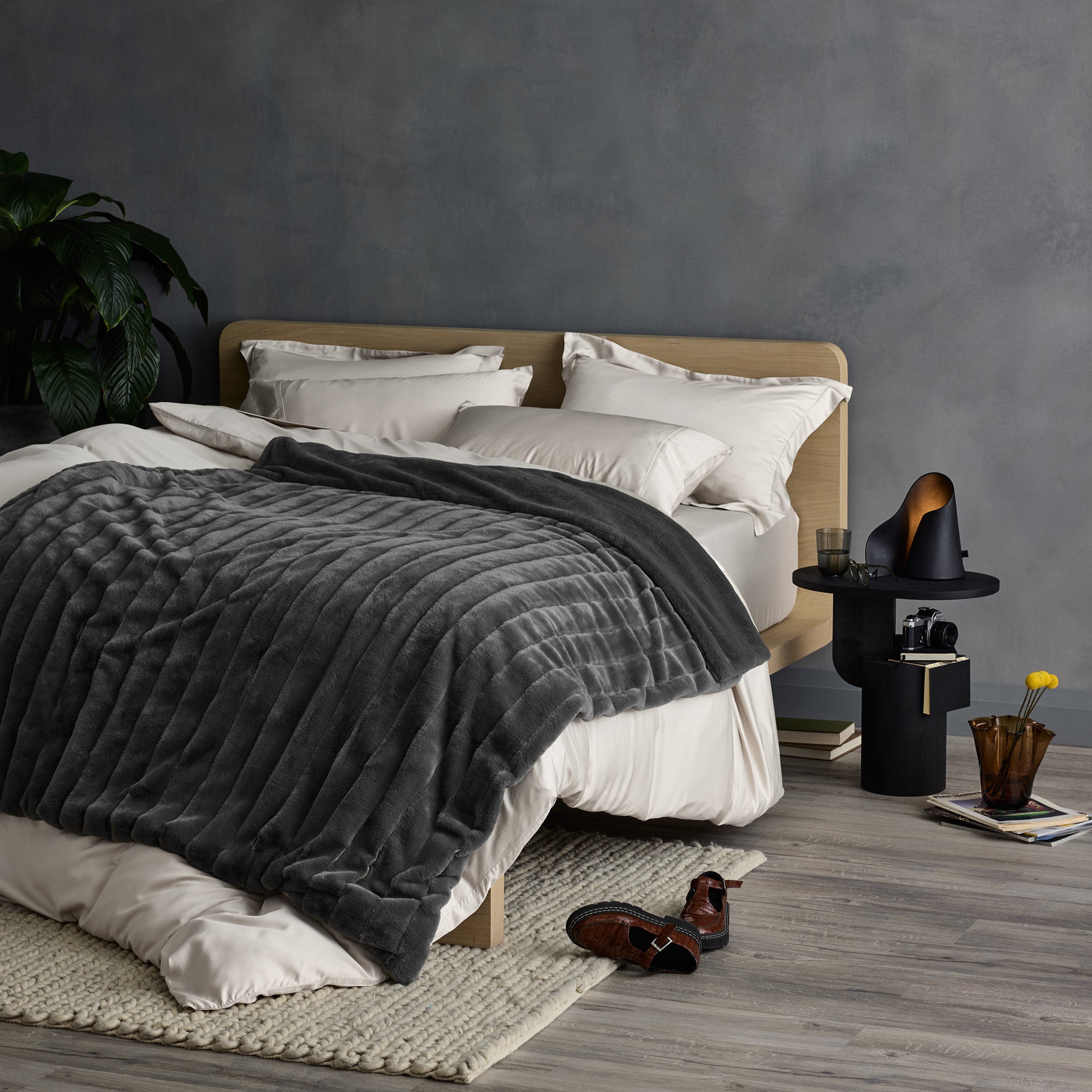 Plush Faux Fur Weighted Blanket