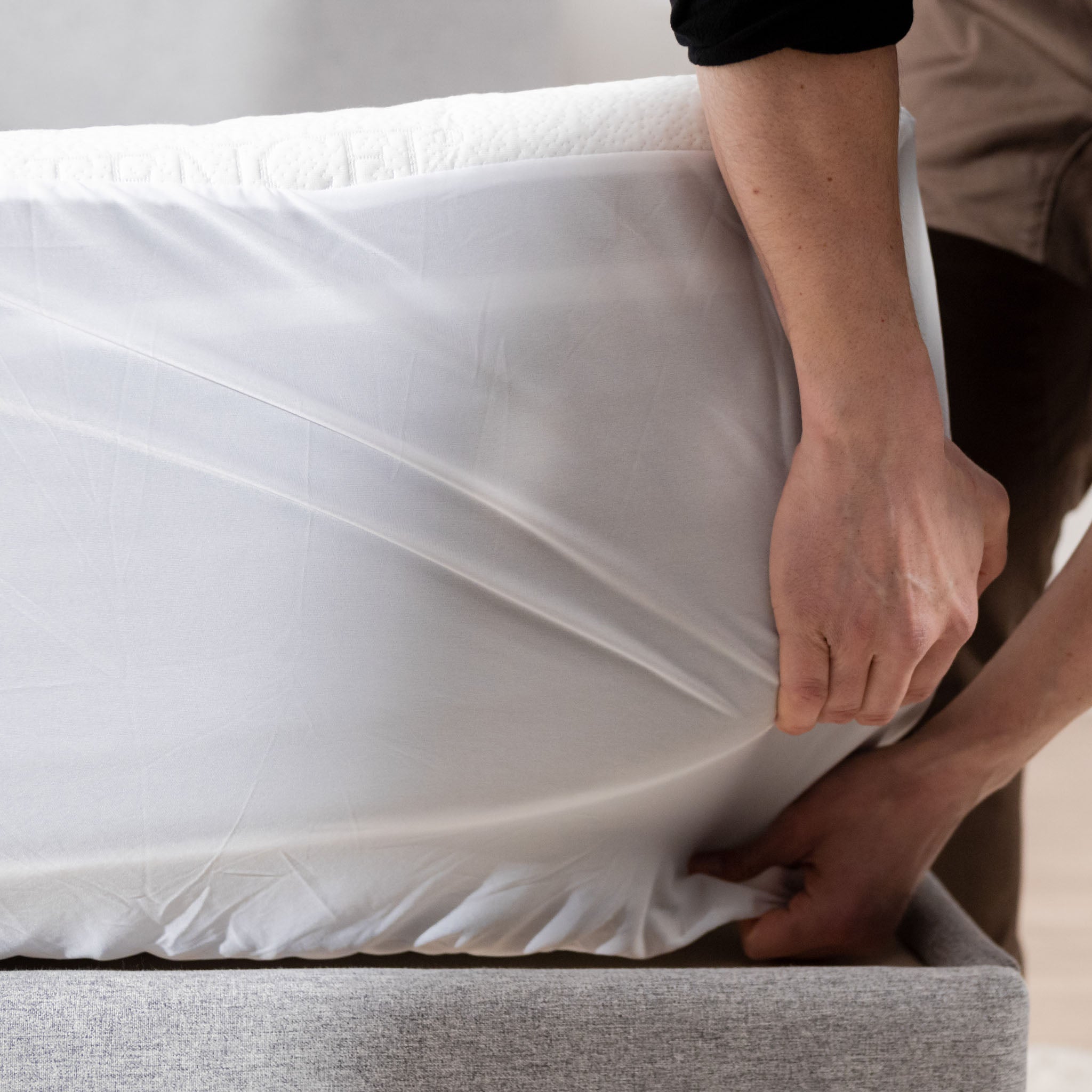 What Are Mattress Toppers and Mattress Protectors?