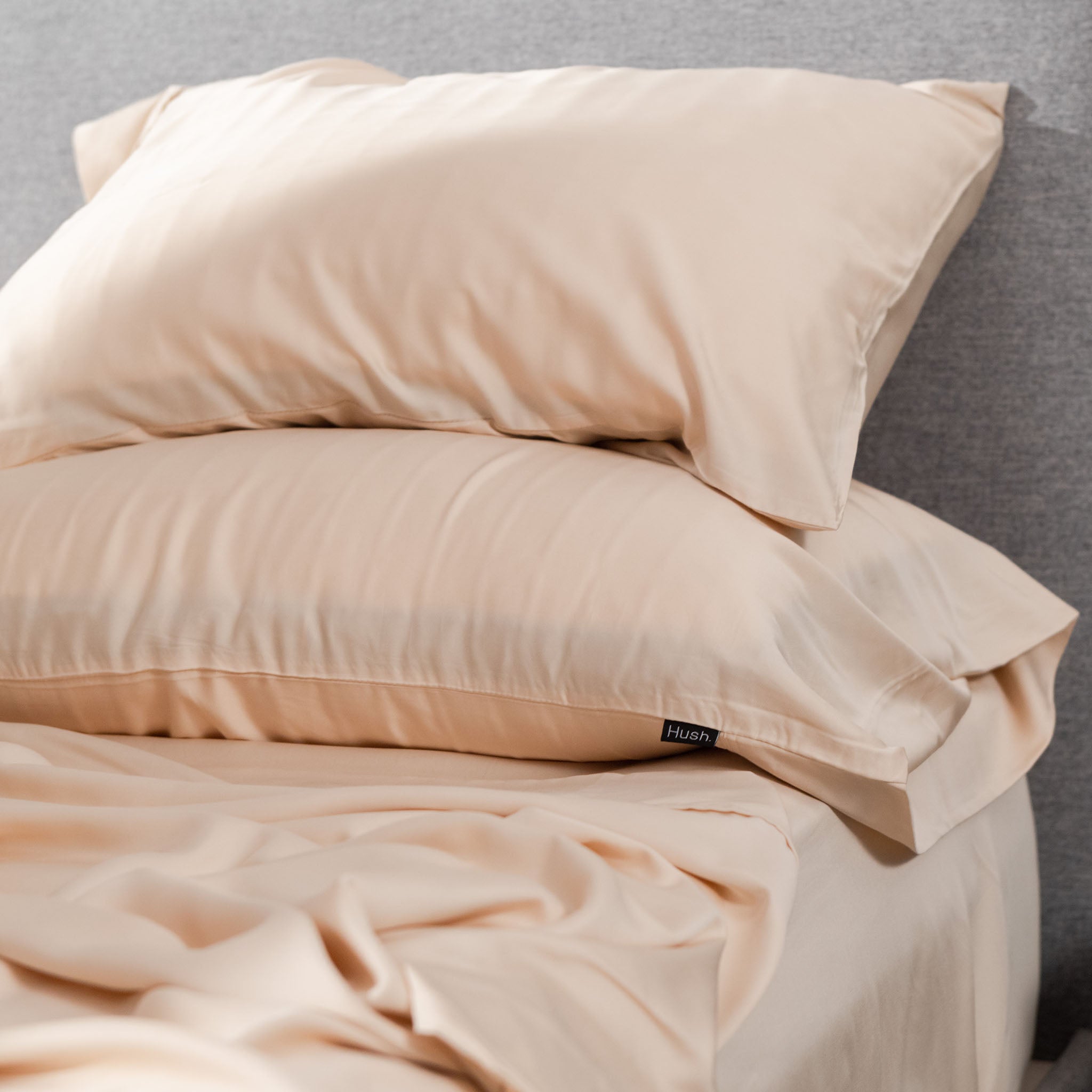 Are Bamboo Sheets Cooling? Choosing the Best Bedding For Hot Sleepers –  Hush Blankets